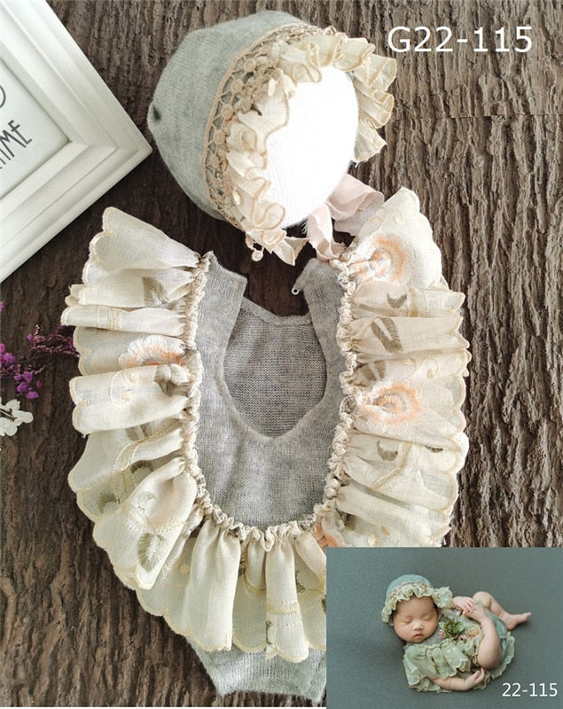 Newborn Photo Props and Dress