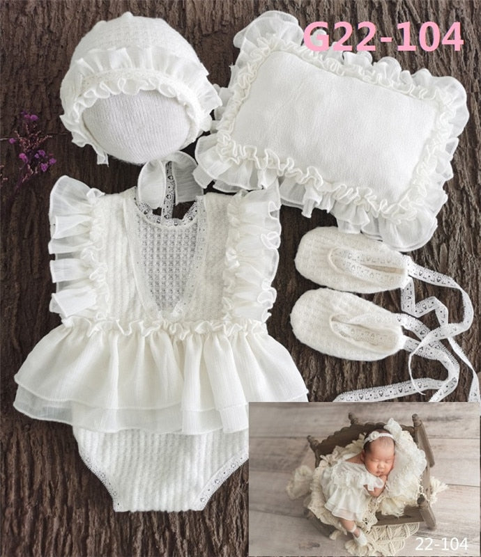 Newborn Photo Props and Dress