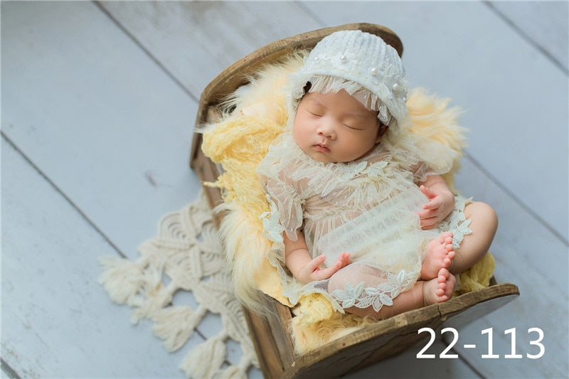 Newborn Photo Props and Dress